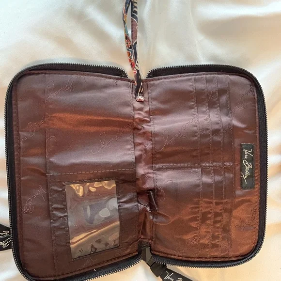 2 piece- Vera Bradley Fall purse and wallet/wristlet bundle. Lot of (2) - Picture 6 of 12